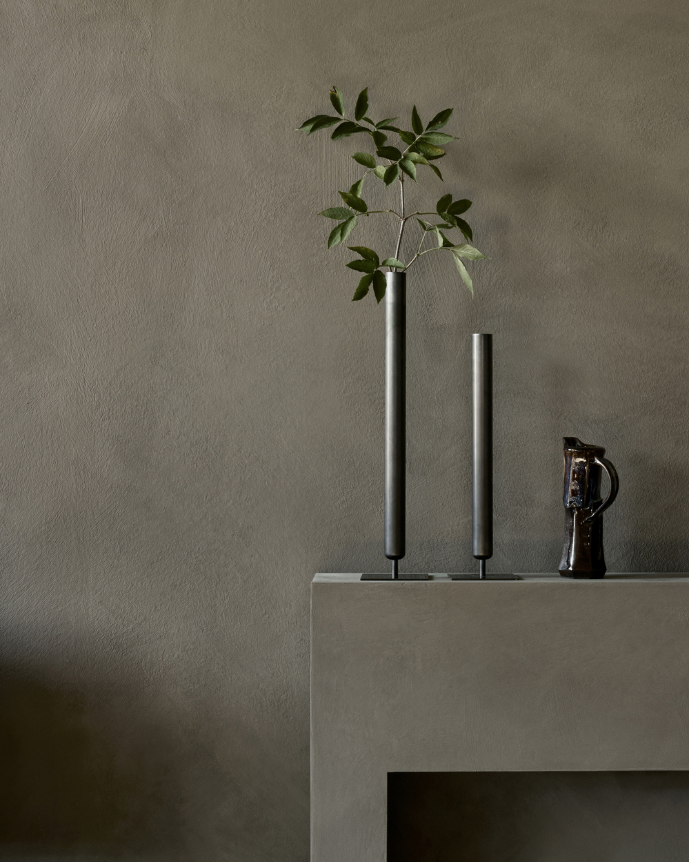 Audo_Copenhagen_Stance_Vase_Bronzed_Brass_Styling_4