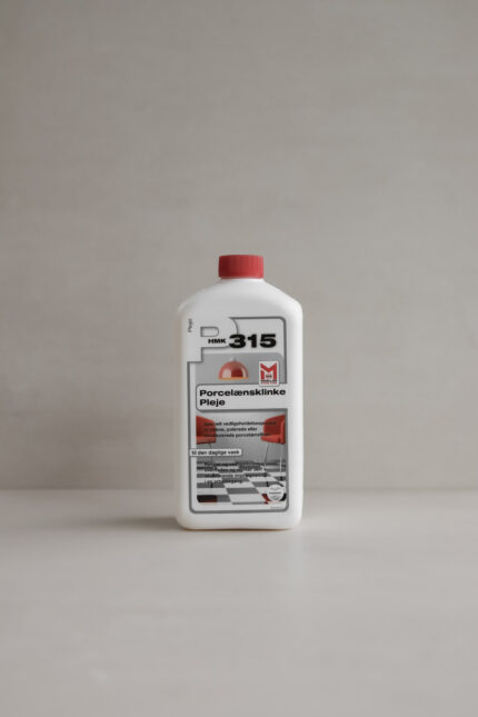 Care_Products_P315_Tile_Care_Front