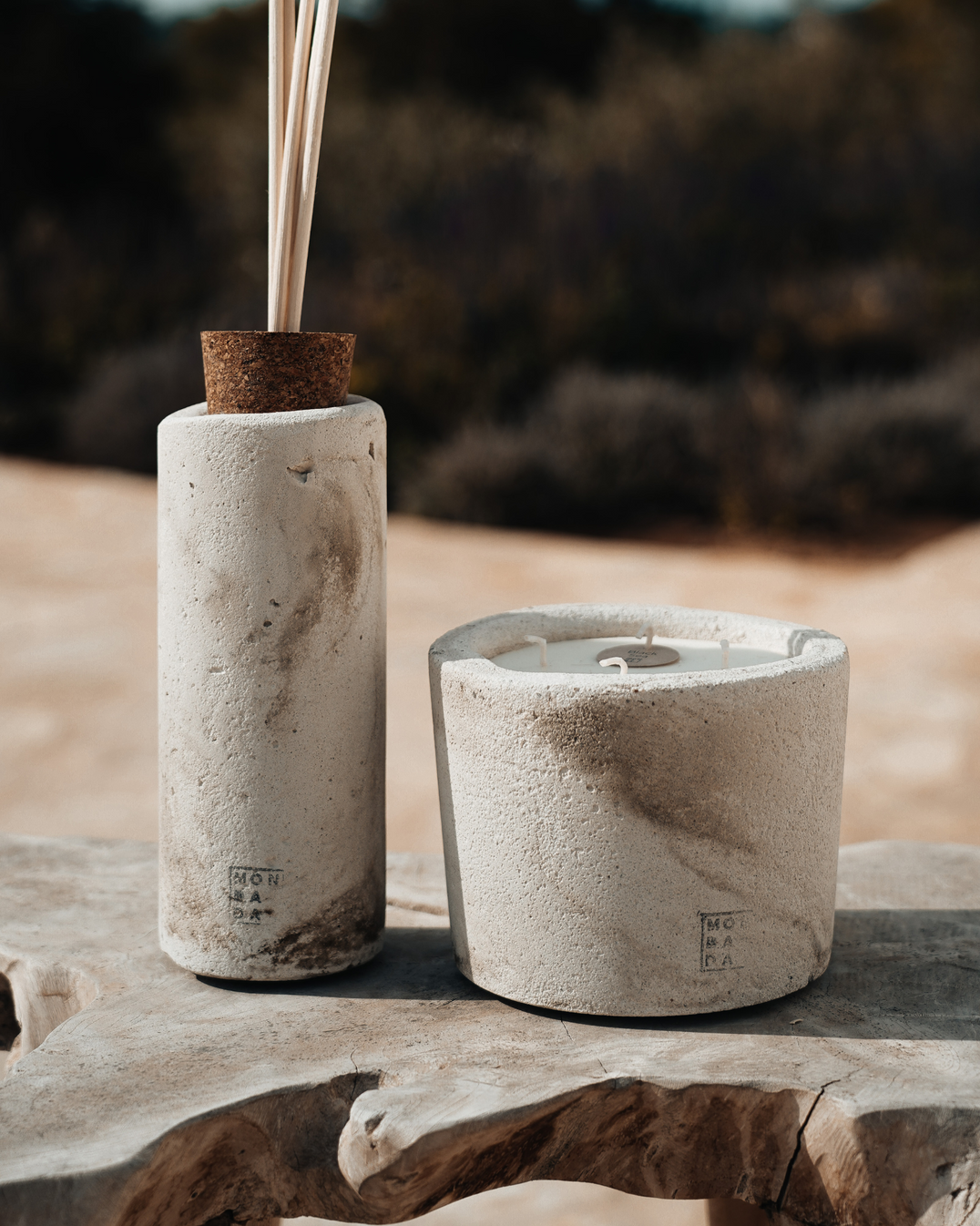 Mondada_Scented_Indoor_Candle_Small_Ecru_3