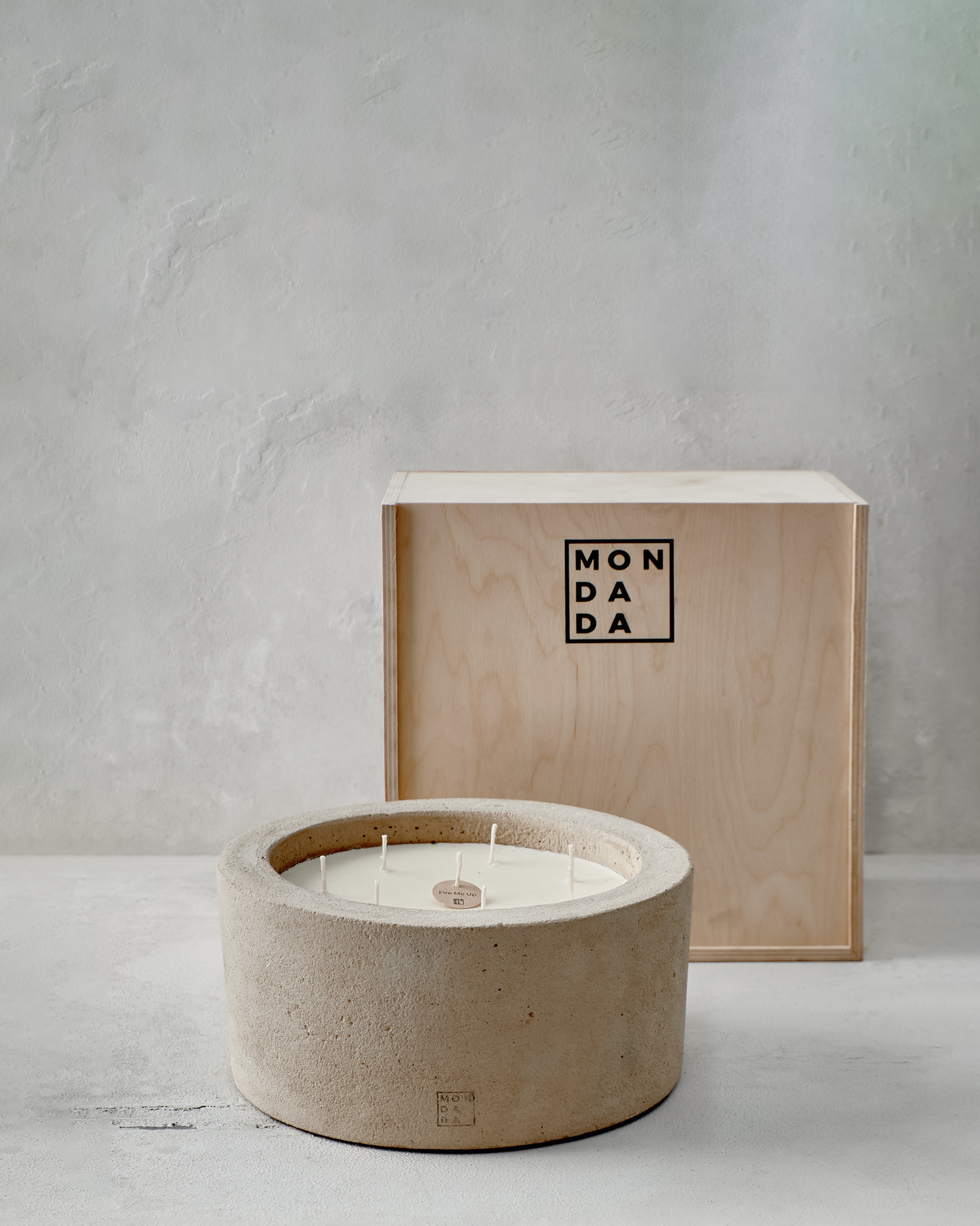 Mondada_Scented_Indoor_Candle_XL_Desert_1