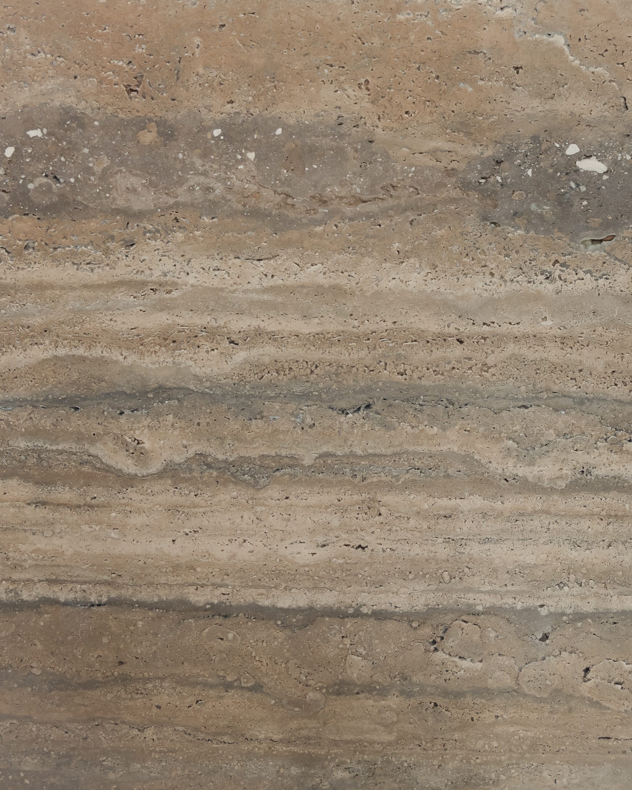 Stone_outdoor_facade_noce_vein_cut