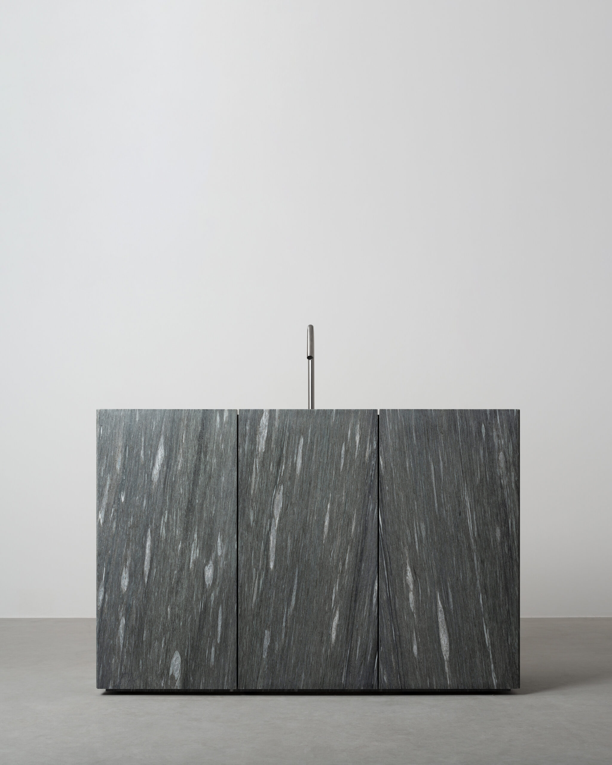 Vaselli_Bathroom Vanity Unti - Vals Stone_DAD4650