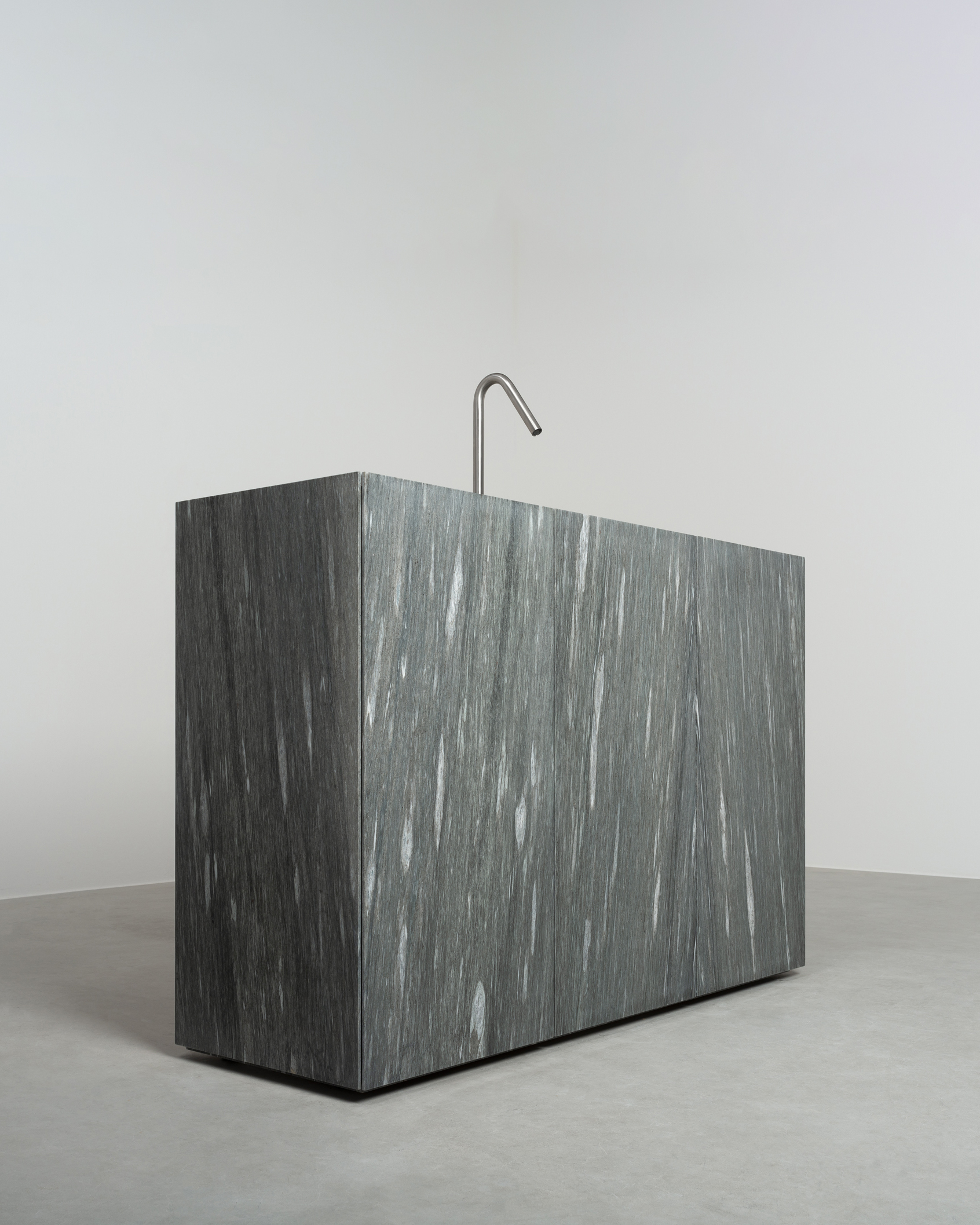 Vaselli_Bathroom Vanity Unti - Vals Stone_DAD4675