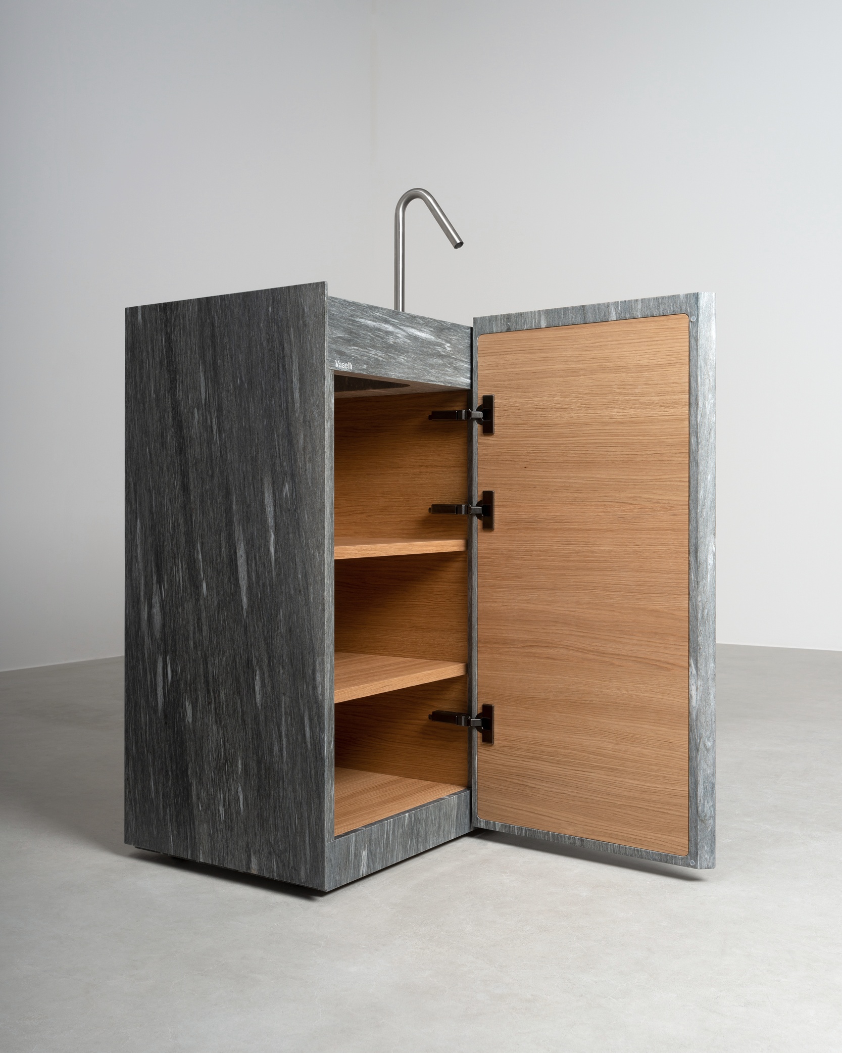 Vaselli_Bathroom Vanity Unti - Vals Stone_DAD4680