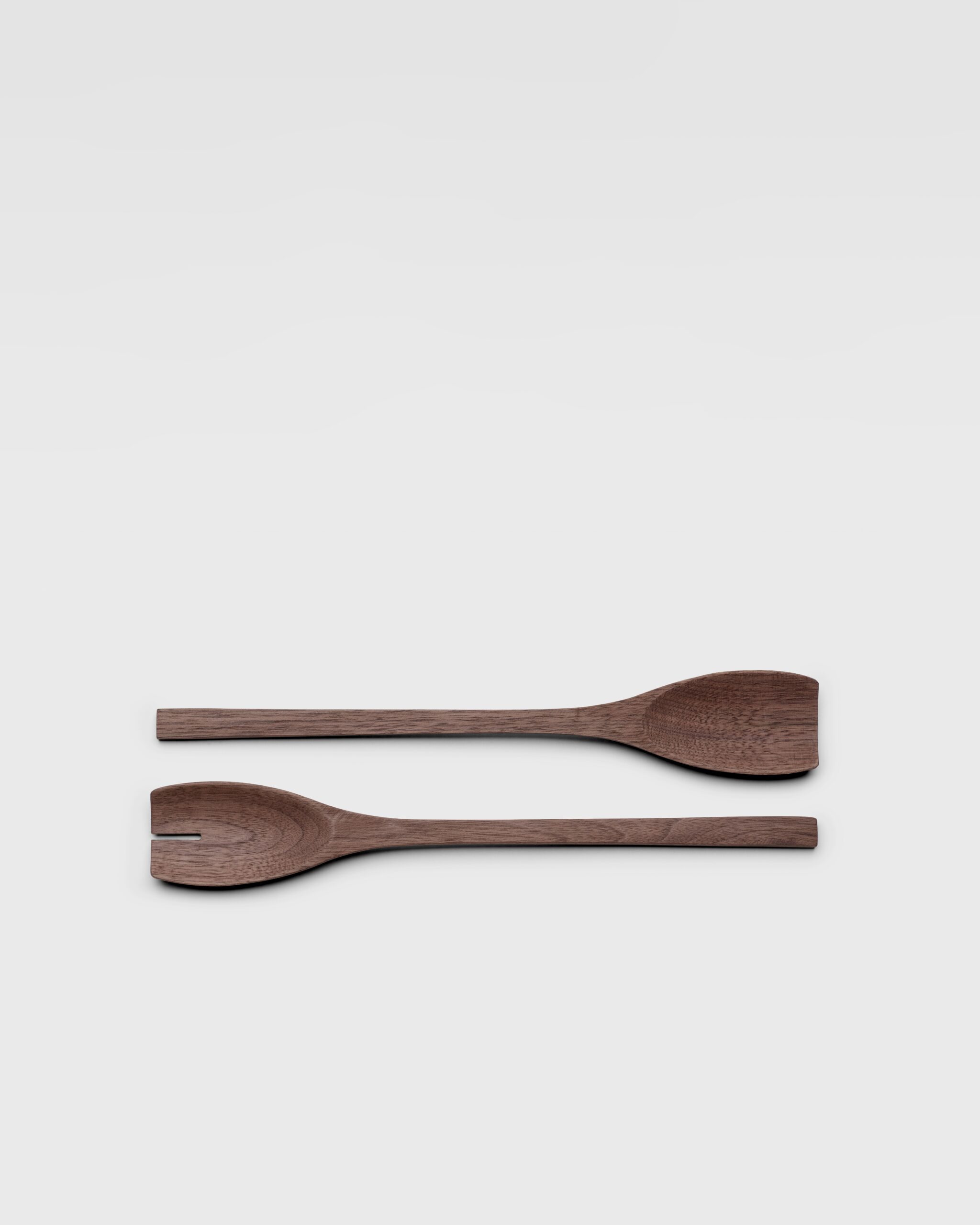 Whenobjectswork_John_Pawson_Salad_Servers_Walnut_Wood_2