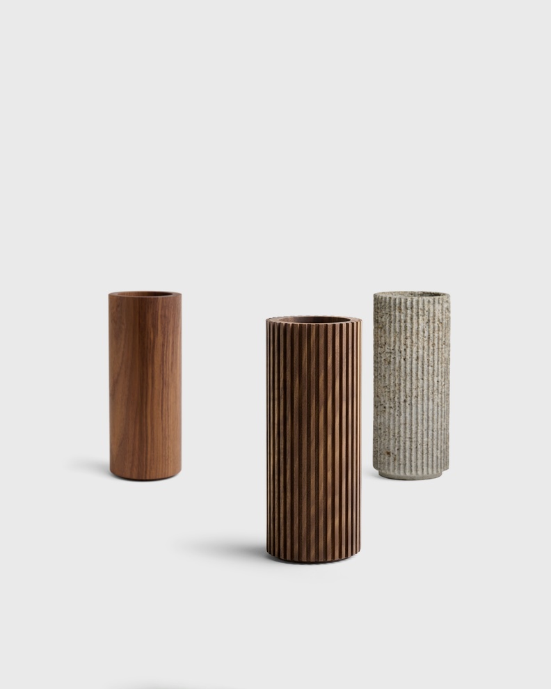 Whenobjectswork_Nicolas_Schuybroek_Ripple_Smooth_vase_All_materials