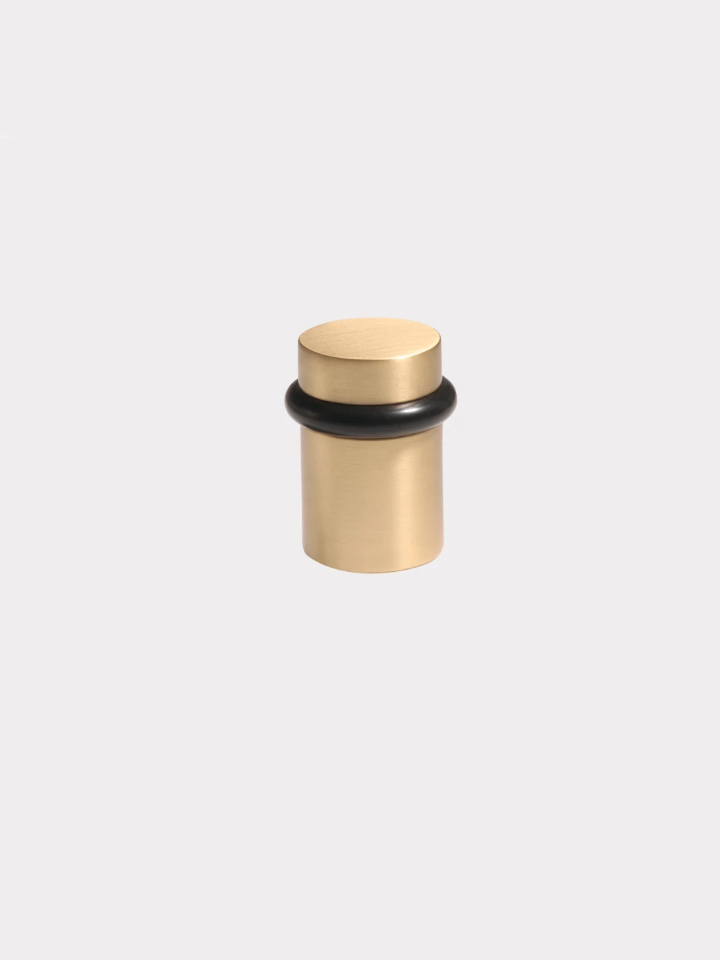 15-doorstop_-33931-lp-mat_-stand-view-1050x1400-crop