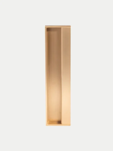 flush-pull-33931-lp-mat-front-view-1050x1400-crop