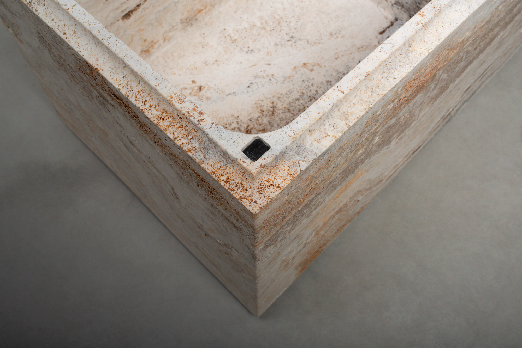 Vaselli_Cora bench_Bianco Rapolano_DAD3077